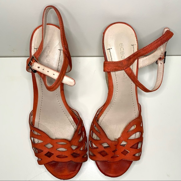 Vintage BCBGeneration Cutout Orange Suede Cork Wedge Sandals - Picture 3 of 5